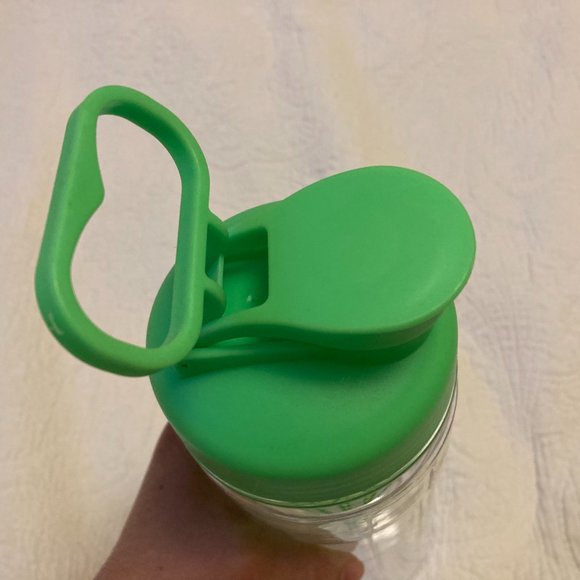 Tea-Infused Water Bottle - Picture 3 of 4